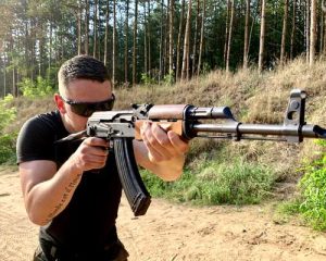 Shooting AK 47 BASIC