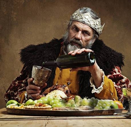 Medieval Dinner Budapest Transport your Budapest bachelor weekend to the past with our Medieval Dinner experience!